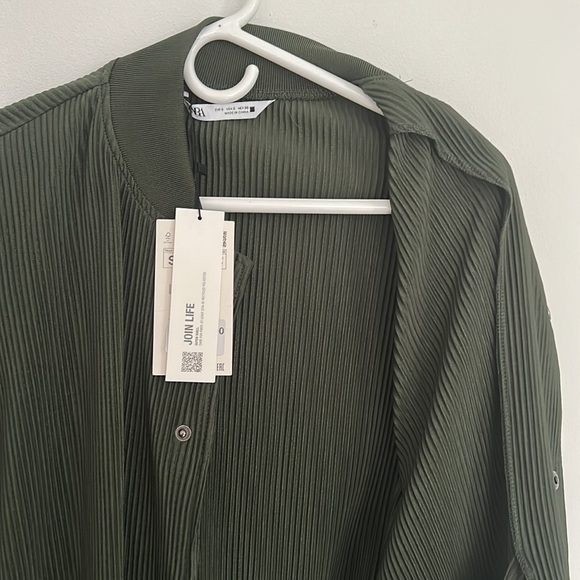 Zara PLEATED BOMBER JACKET - - Picture 7 of 10